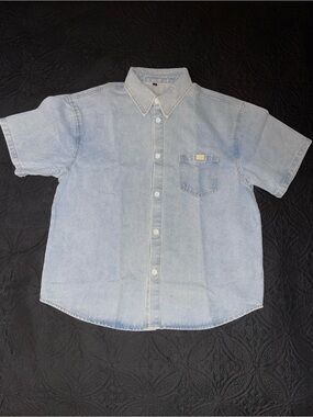 Light Wash Denim Button-Up Short Sleeve Shirt